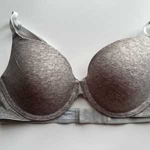 PINK NWOT tshirt bra 36B